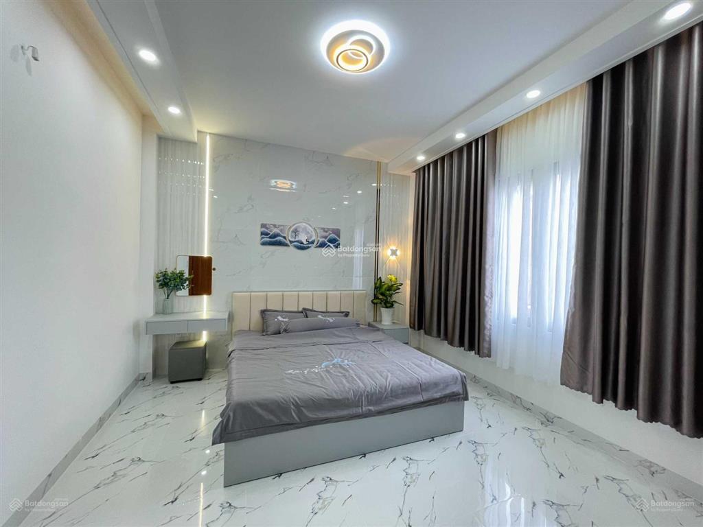 Nhà mới 1/ đường số 19  tân kỳ tân quý (4,5m*14,8m đúc 5 tấm6,8 tỷ tl) gần tttm aeon mall tân phú