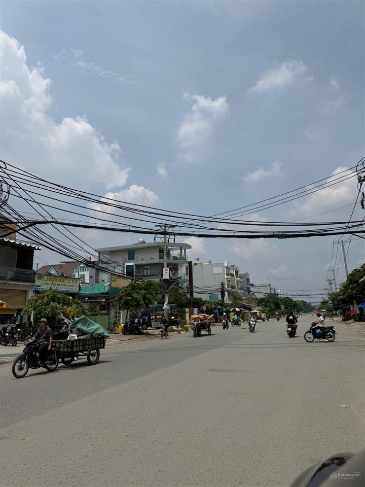 Bán đất mặt tiền đường bình thành rộng 30m (5m*17m  85m2 đất odt) có vỉa hè 6m kinh doanh gần chợ