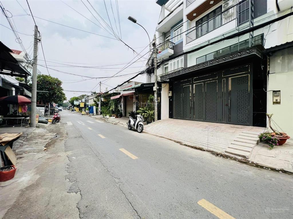 Bán chdv 22 phòng mới xây mặt tiền đường ấp chiến lược (91,9m2 6 lầu giá 18tỷ tl) gần aeon tân phú