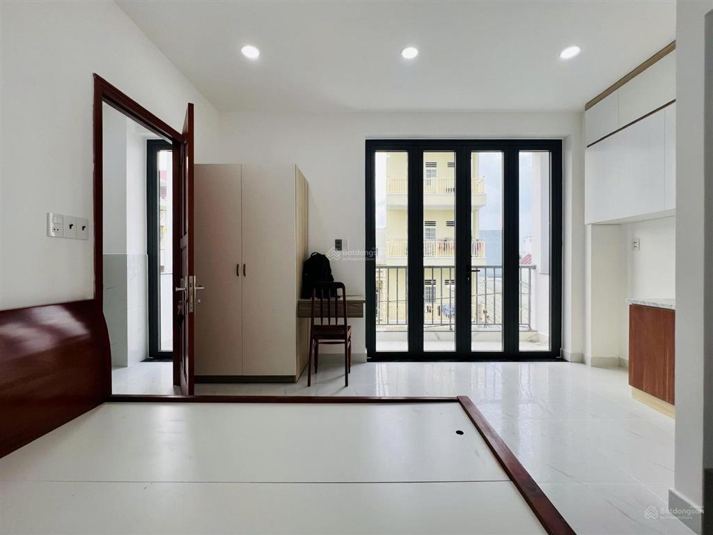 Bán chdv 22 phòng mới xây mặt tiền đường ấp chiến lược (91,9m2 6 lầu giá 18tỷ tl) gần aeon tân phú