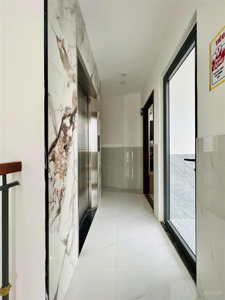 Bán chdv 22 phòng mới xây mặt tiền đường ấp chiến lược (91,9m2 6 lầu giá 18tỷ tl) gần aeon tân phú