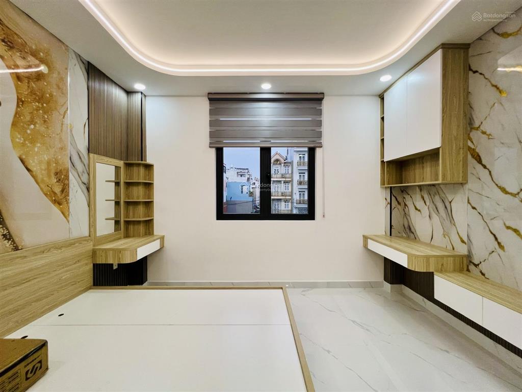 Bán nhà mới đường mã lò (4m*17,3m có 5 lầu thang máy, nội thất giá 8tỷ8 tl) hẻm nhựa 7m khu nhà lầu