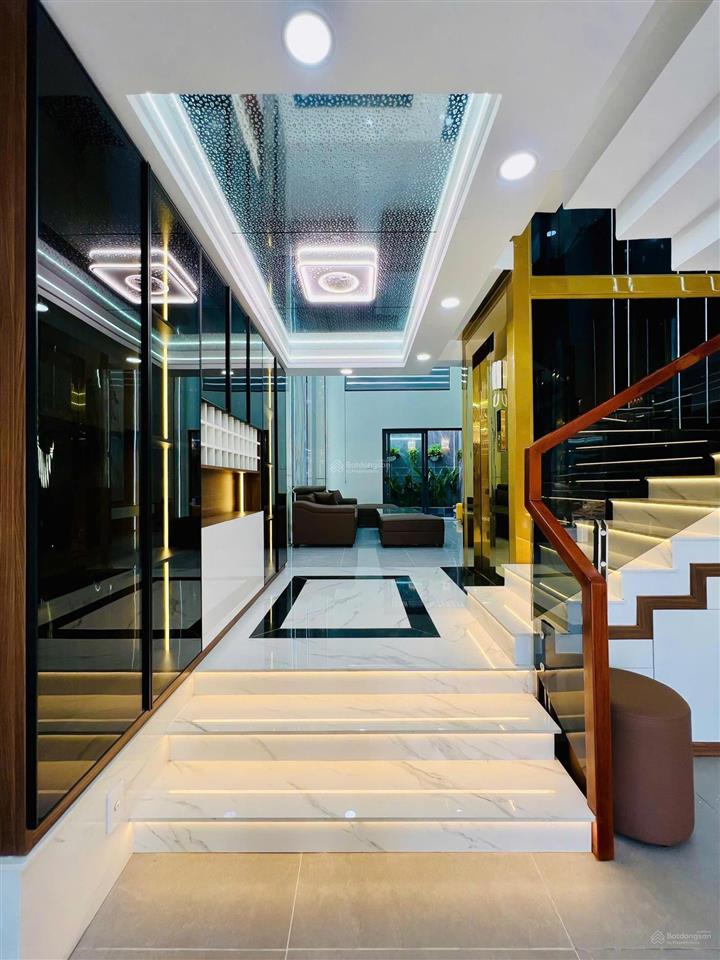 Bán nhà đẹp (5 tầng, 64m2 có thang máy full nội thất) sát tân kỳ tân quý aeon tân phú chỉ 8,9 tỷ tl