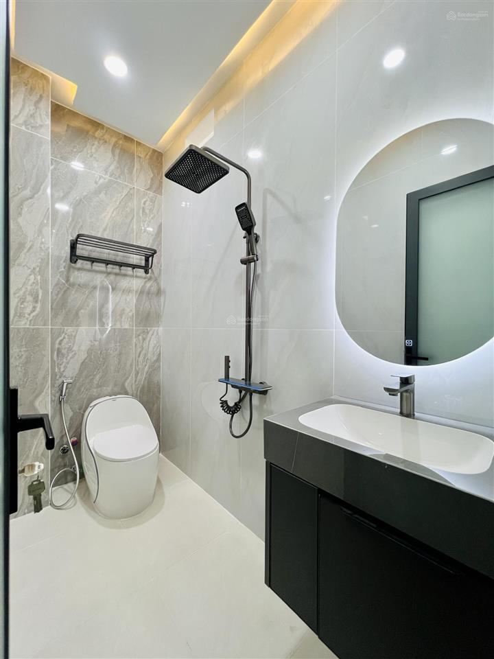Nhà mới 1/ đường đình nghi xuânphan anh (6,5 x 11m có 3 lầu giá 7ty5 tl) hẻm 7m oto sát tân phú