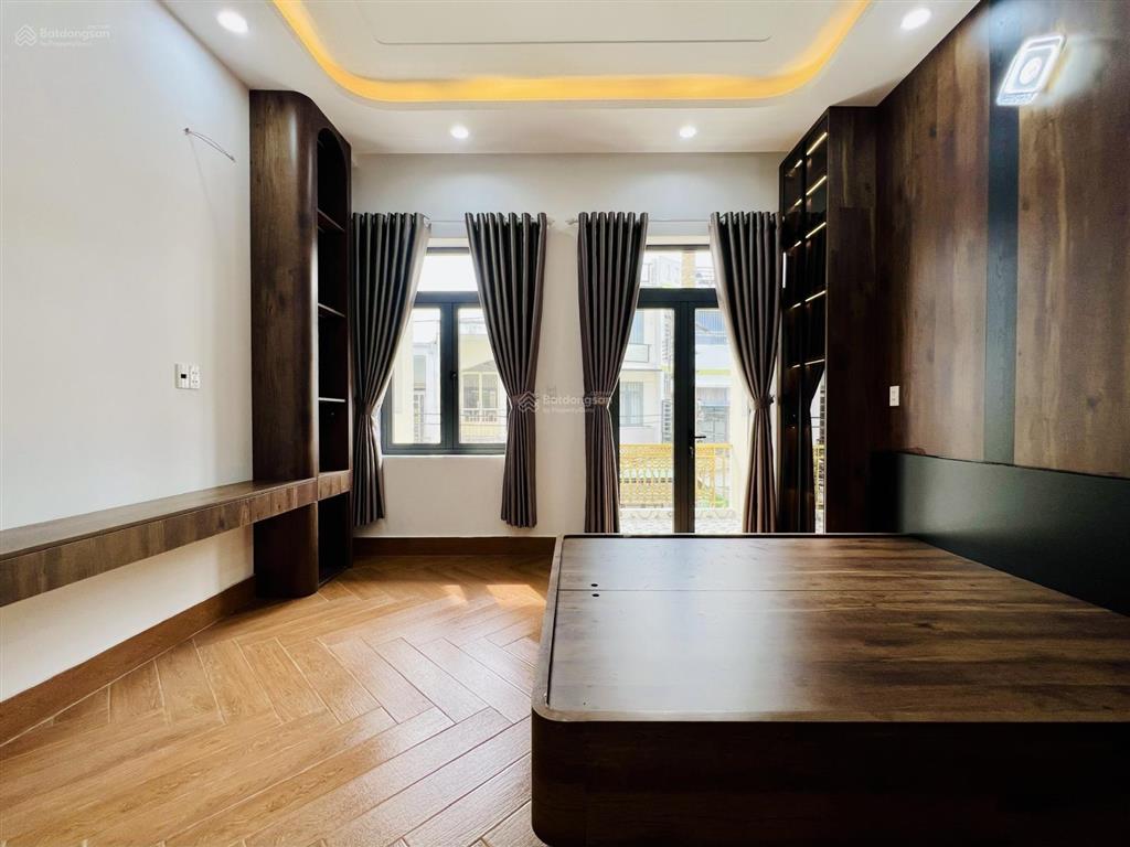 Nhà mới 1/ đường đình nghi xuânphan anh (6,5 x 11m có 3 lầu giá 7ty5 tl) hẻm 7m oto sát tân phú