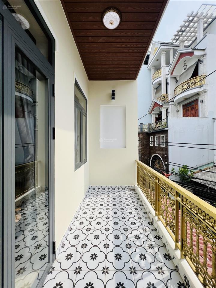 Nhà mới 1/ đường đình nghi xuânphan anh (6,5 x 11m có 3 lầu giá 7ty5 tl) hẻm 7m oto sát tân phú
