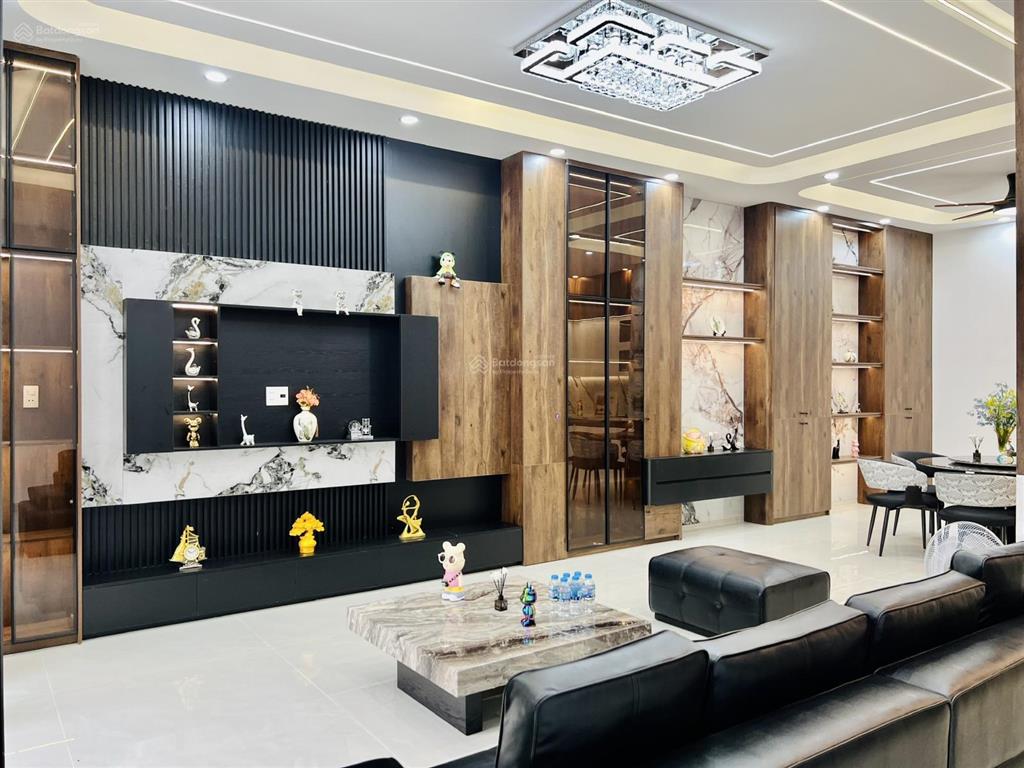 Nhà mới 1/ đường đình nghi xuânphan anh (6,5 x 11m có 3 lầu giá 7ty5 tl) hẻm 7m oto sát tân phú