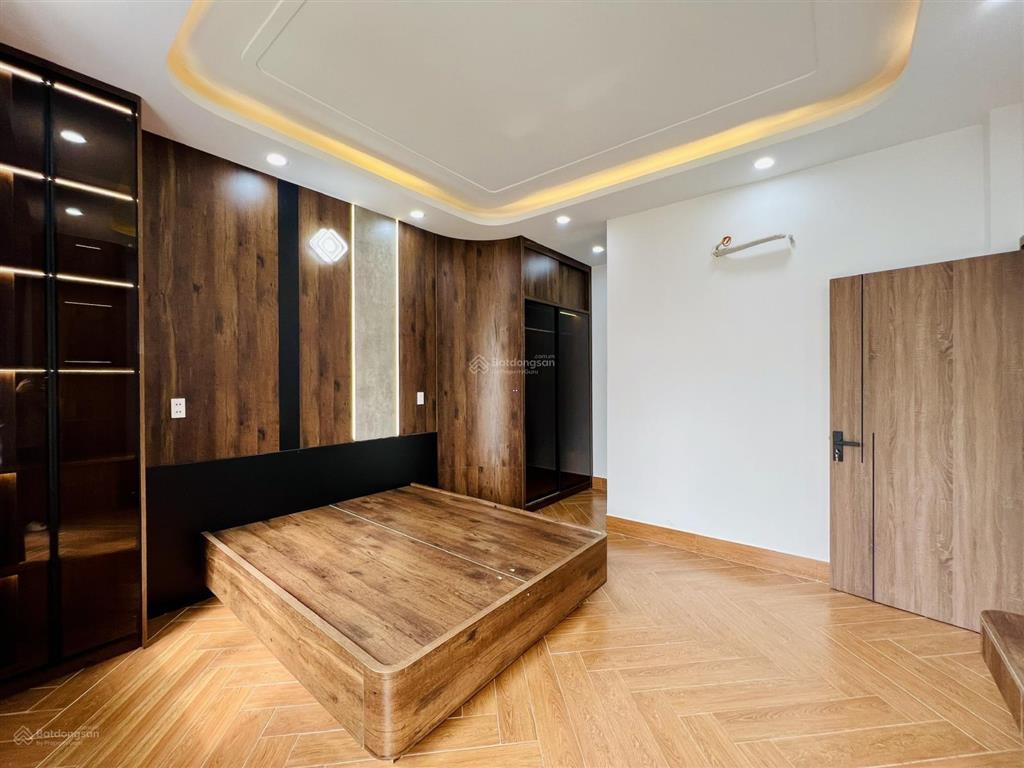 Nhà mới 1/ đường đình nghi xuânphan anh (6,5 x 11m có 3 lầu giá 7ty5 tl) hẻm 7m oto sát tân phú