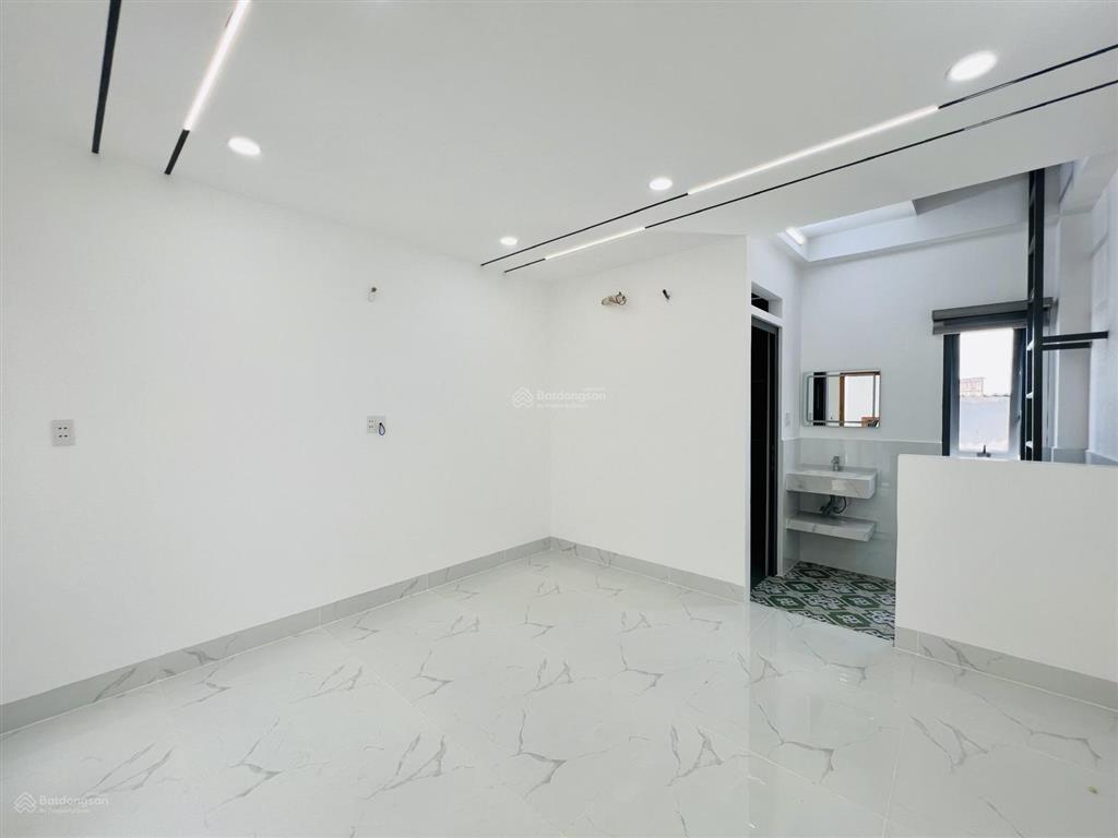 Bán nhà mới đường số 5akênh nước đen (4m*16m đúc 5 tấm 7.2 tỷ tl) gần cv lê thúc hoạch aeon mall