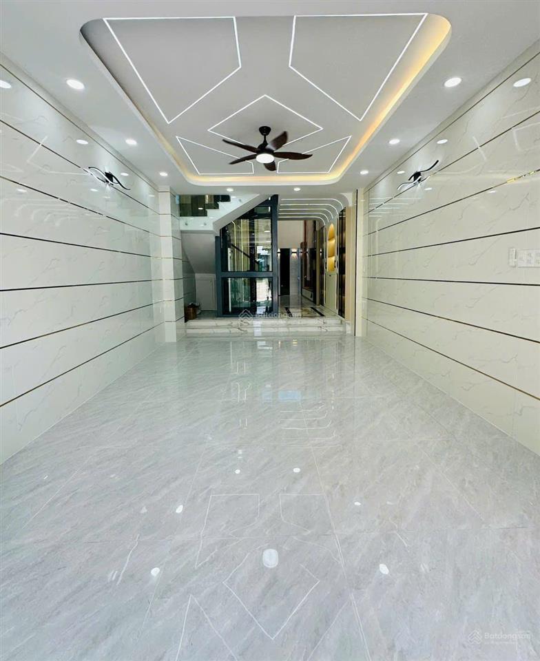 Bán nhà mặt tiền kinh doanh đường số 4 p. bình tân (4m*18m giá 7,8 tỷ tl) full nội thất, thang máy