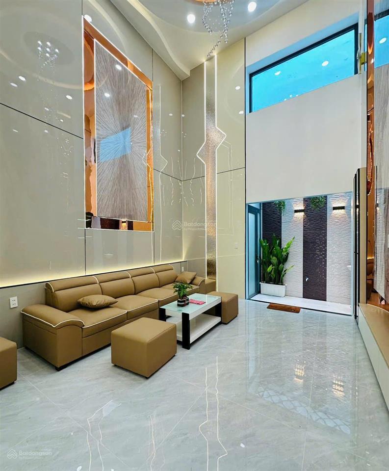 Bán nhà mặt tiền kinh doanh đường số 4 p. bình tân (4m*18m giá 7,8 tỷ tl) full nội thất, thang máy