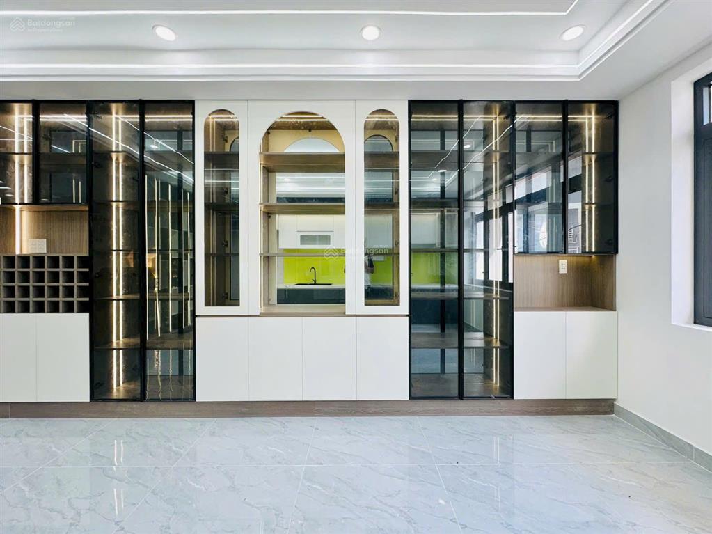 Nhà đẹp giá tốt ở đường số 2 p. bình tân (4m*15,5m ~62,3m2giá 5,95 tỷ tl) hẻm 6m thông, không ngập