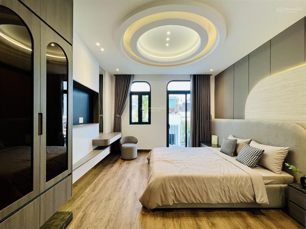 Nhà đẹp đường lâm hoành 4m*16m 5 tầng full nội thất giá 7ty8 tl hẻm nhựa 7m gần aeon bình tân