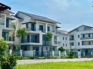 Biệt thự song lập centa riverside