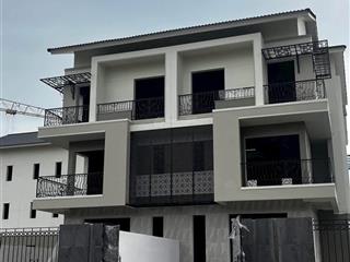Bán căn song lập 180m² centa riverside