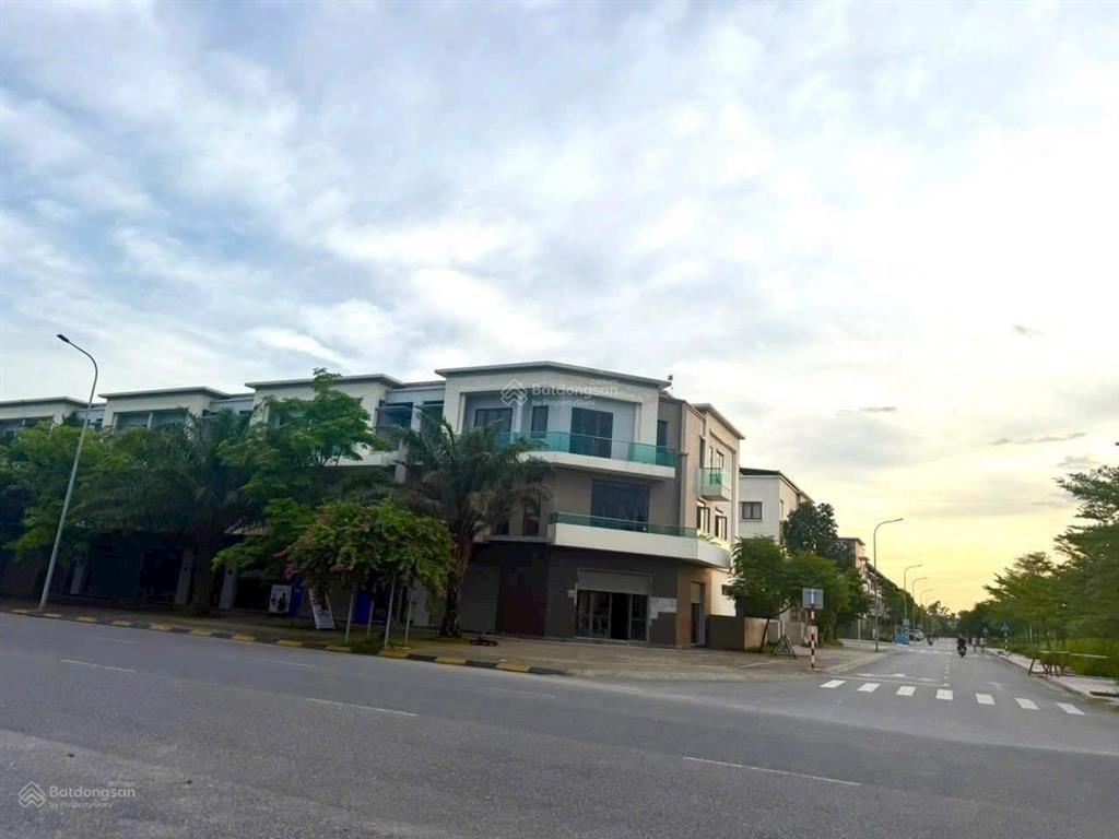 Shophouse mặt đường hữu nghị 56m, centa city bắc ninh