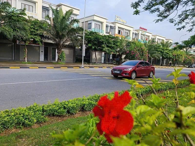 Shophouse mặt đường hữu nghị 56m, centa city bắc ninh