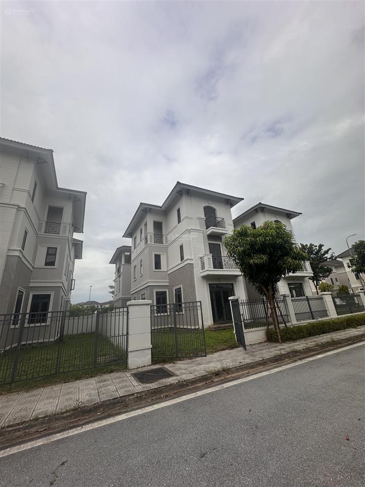 Biệt thự đơn lập centa city diện tích 216m2
