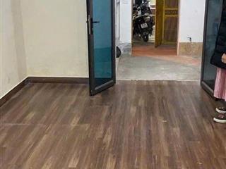 Cho thuê nhà ngõ 85 Lê Thanh Nghị, Bạch Mai - Hai Bà Trưng 35m x 3T giá 10 triệu