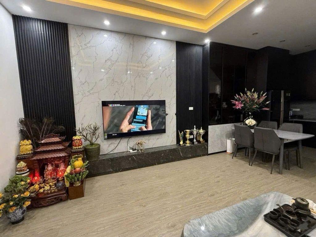 Cho thuê nhà ngõ 68 Cầu Giấy 46M x 4T NHÀ ĐẸP - FULL ĐỒ giá 16 triệu