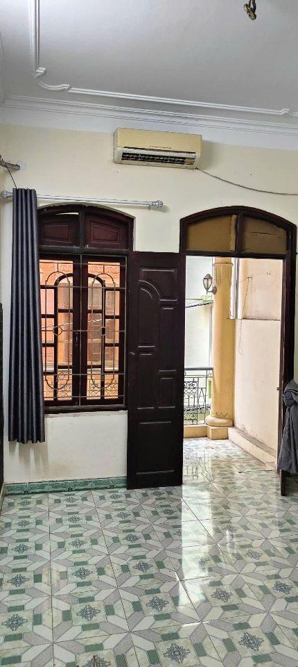 Ngõ 116 Miếu Đầm, Mễ Trì - Nam Từ Liêm 50m x 3T(4 ngủ) giá 12 triệu