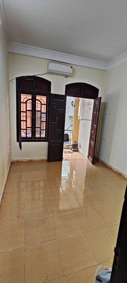 Ngõ 116 Miếu Đầm, Mễ Trì - Nam Từ Liêm 50m x 3T(4 ngủ) giá 12 triệu