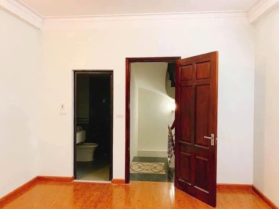 Mễ Trì Thượng, Nam Từ Liêm 30m x 5T (3 ngủ) SẠCH ĐẸP giá 12 triệu