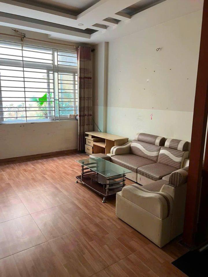 Cho thuê nhà Tú Mỡ, Trần Duy Hưng _Cầu Giấy 50m*5T(5 ngủ) giá 18.5tr