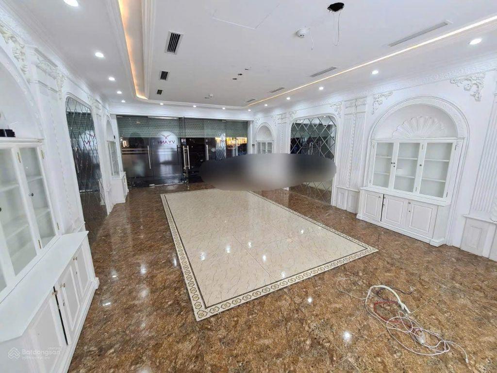 Cho thuê nhà MP Nguyễn Văn Huyên, Cầu Giấy 70m x 6T THANG MÁY, KD SẦM UẤT_65tr