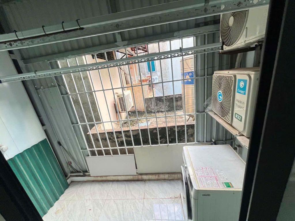 Cho thuê nhà ngõ 85 Xuân Thủy, Cầu Giấy 30m x 4T (3 ngủ) giá 12 triệu