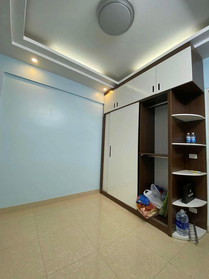 Cho thuê nhà Hàm Nghi, Nam Từ Liêm 40m x 5T giá 25 triệu, 20M RA MẶT PHỐ