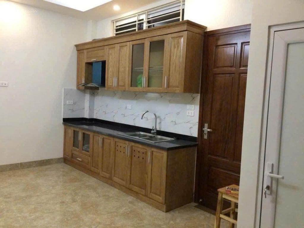 Nhà 45m x 5T (6 ngủ) Đặng Tiến Đông, Hoàng Cầu _Đống Đa giá 18 triệu