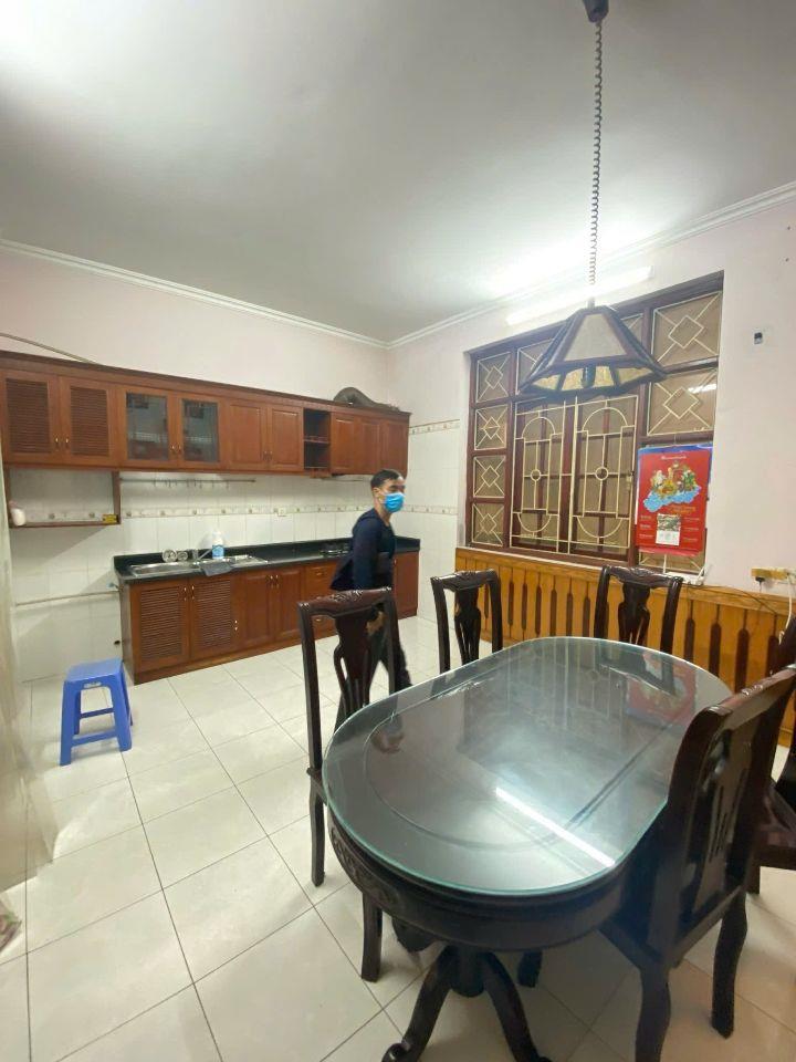 Cho thuê nhà ngõ 61 Lạc Trung, Hai Bà Trưng 65m x 4T ô tô tránh, KD_20 triệu