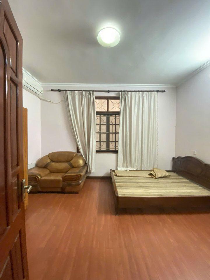 Cho thuê nhà ngõ 61 Lạc Trung, Hai Bà Trưng 65m x 4T ô tô tránh, KD_20 triệu