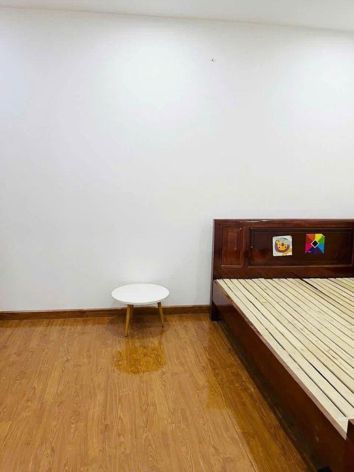 Nhà mới đẹp ngõ 426 Đường Láng, Đống Đa 41m x 4T (4 ngủ) giá 15 triệu