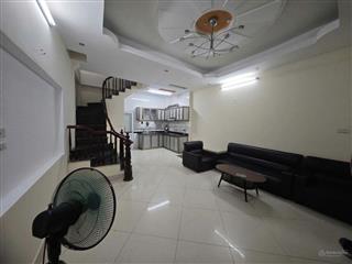 Nhà ngõ 59 Nguyễn Phúc Lai, Đống Đa 35m x 5T giá 15tr_25M RA PHỐ, KD NHỎ