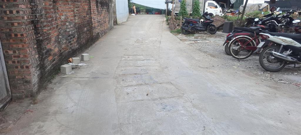 4 tỷ hơn / nhà 52m2, mt 4m, đường 5m, 4 tầng, có gara, sổ đỏ sang tên ngay quang minh, mê linh, hn