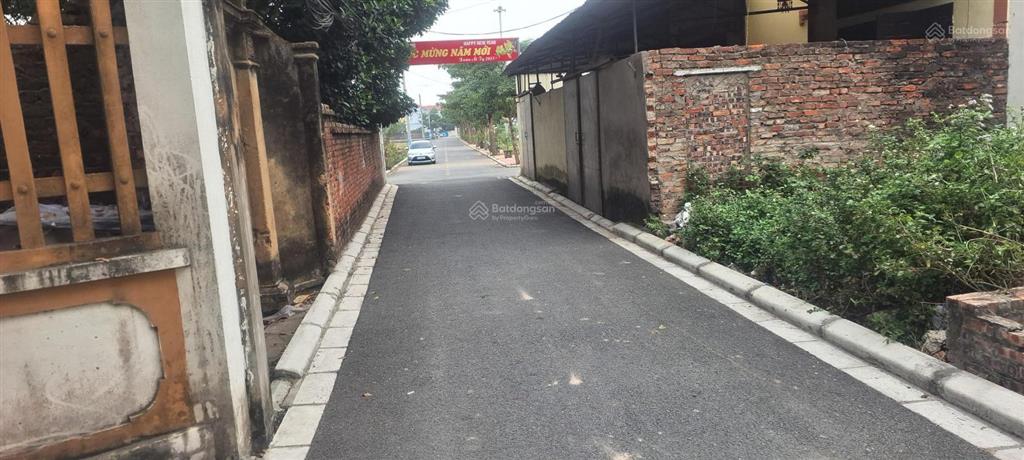 4tỷ nhỉnh/100m2, mt 5m, đường 4m, bảo tháp, kim hoa, ml, ngay bìa làng, 10m ra sân bóng