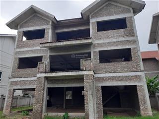 45 tr/m2, biệt thự quang minh, mê linh, 350m2, mặt tiền 16m, view cv, đường to, sổ đỏ