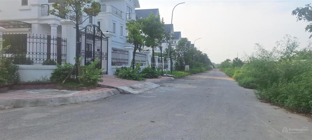 14 15 16tỷ/biệt thự, bt view sông, bt view chung cư, căn góc, 300m2, sổ đỏ, kđt kim hoa, ml, hn