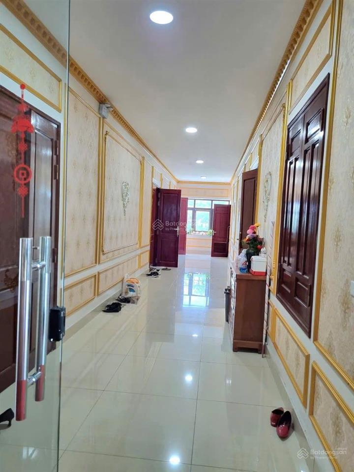 Bán 4500m2 đất thương mại dv, sổ đỏ, mt rộng, đường to, vị trí đâc địa, p phú sơn, tx bỉm sơn, th