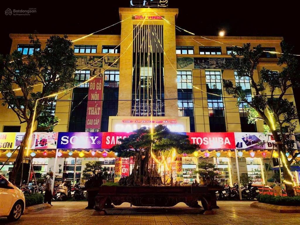 Bán 4500m2 đất thương mại dv, sổ đỏ, mt rộng, đường to, vị trí đâc địa, p phú sơn, tx bỉm sơn, th