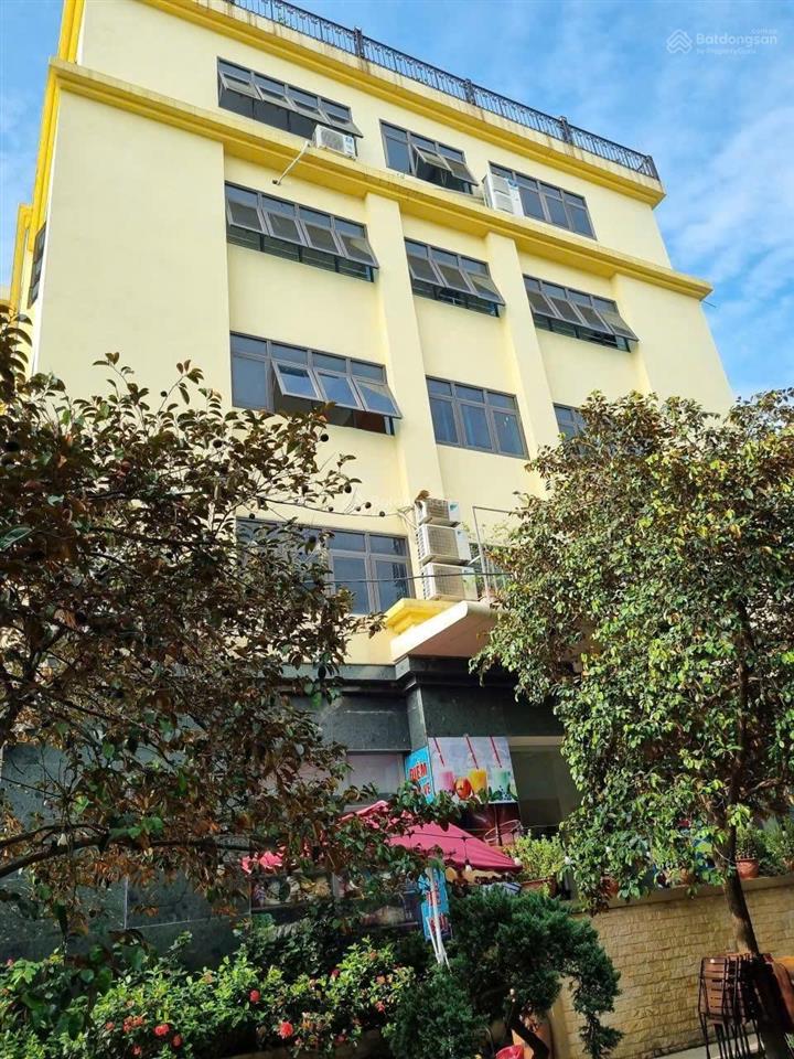 Bán 4500m2 đất thương mại dv, sổ đỏ, mt rộng, đường to, vị trí đâc địa, p phú sơn, tx bỉm sơn, th