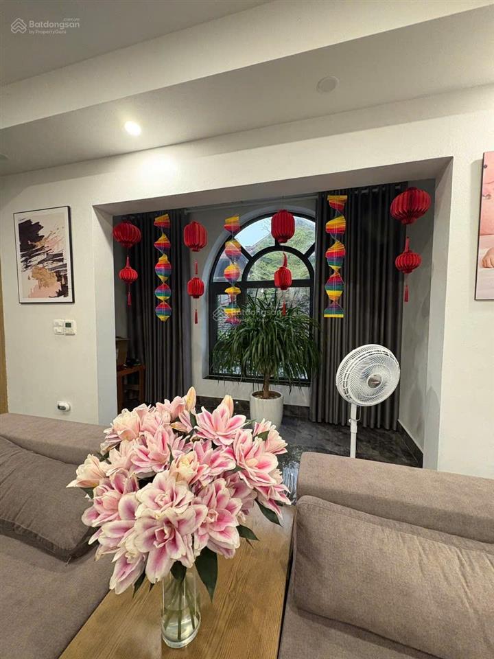 Cho thuê biệt thự quang minh, ml, hn, 365 m2, 4 ngủ, 5wc, giá 20 tr/th 0379 778 ***