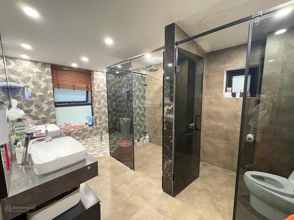 Cho thuê biệt thự quang minh, ml, hn, 365 m2, 4 ngủ, 5wc, giá 20 tr/th 0379 778 ***