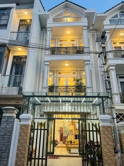 Bán nhà riêng 67m2 giá ưu đãi 7 tỷ tại phù đổng thiên vương, p.8, đà lạt