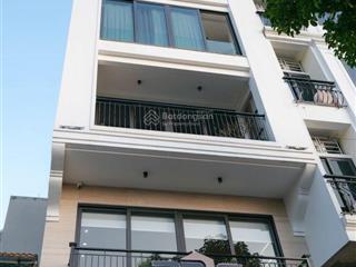 Bán nhà mặt phố lạc long quân, tây hồ, 85m2, 7 tầng, thang máy, mt 5,5m, giá 39 tỷ