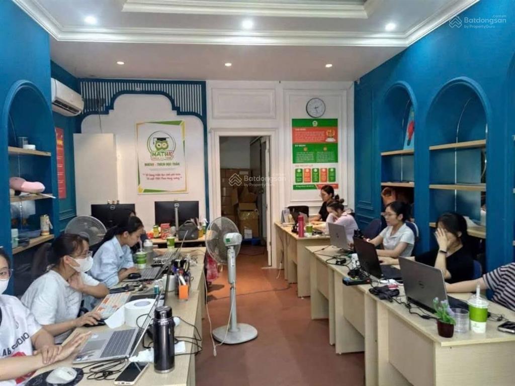 Một căn duy nhất,hiếm mặt phố nguyễn hoàng 77m 6t mt 4,8m giá chỉ 33,3 tỷ cơ hội cho khách đầu tư.