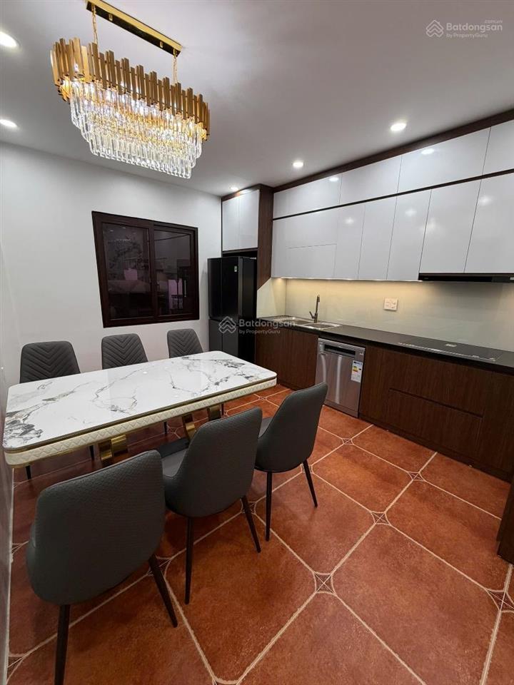 Bán toà nhà mặt phố khuất duy tiến,tuyệt phẩm kiến trúc 58m 8t mt 4,5m giá 37 tỷ