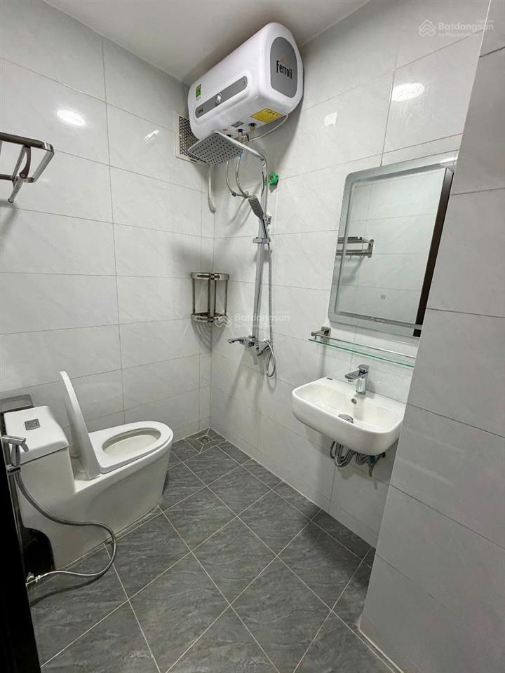 Bán toà nhà mặt phố khuất duy tiến,tuyệt phẩm kiến trúc 58m 8t mt 4,5m giá 37 tỷ